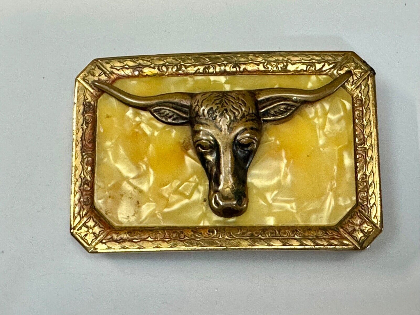 Texas Longhorn - Western Retro Yellow Color Swirl on gold tone Belt Buckle