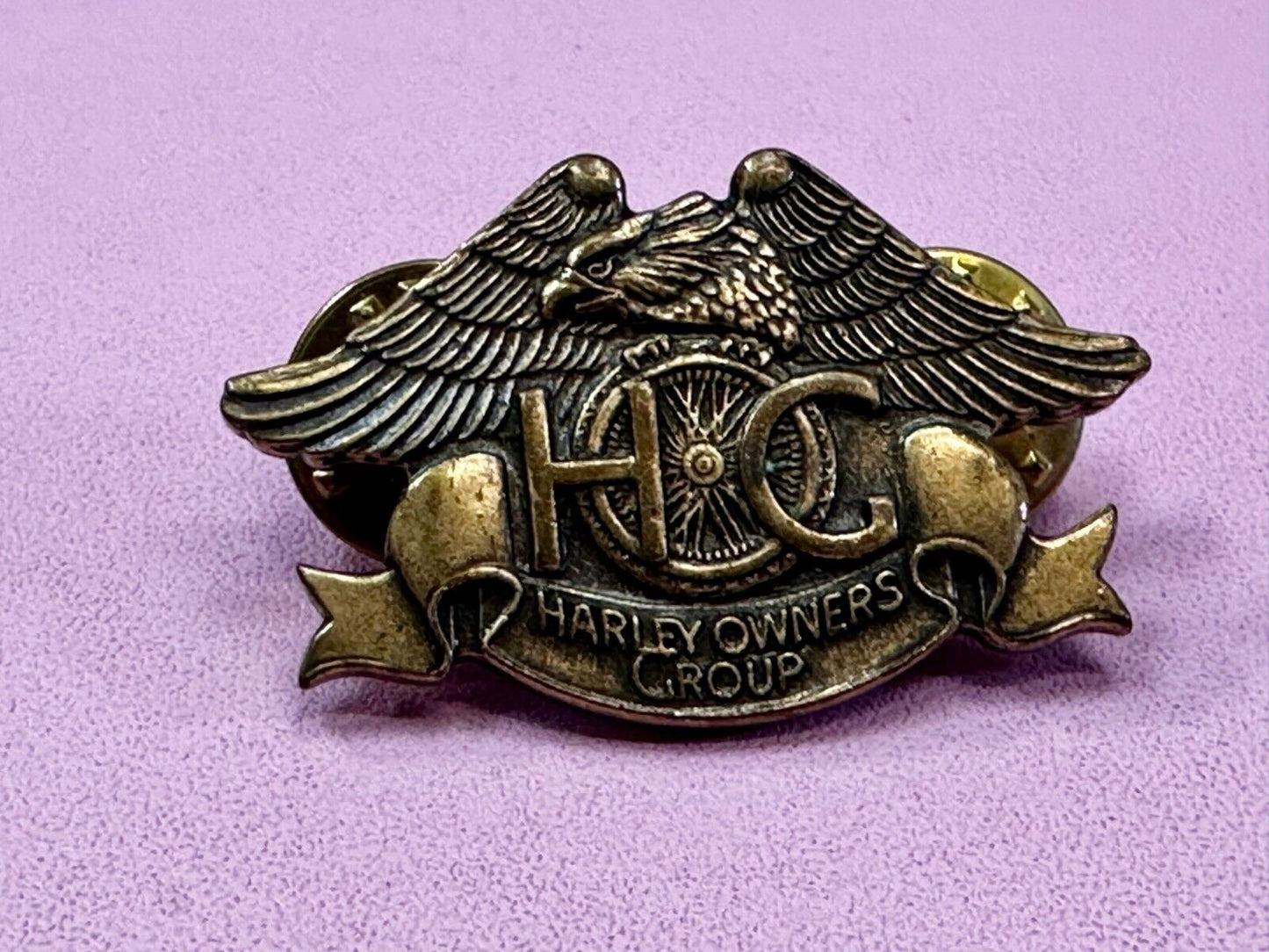 Vintage 1983 Harley Davidson Eagle Badge HOG Owners Group Jacket Vest Biker Pin