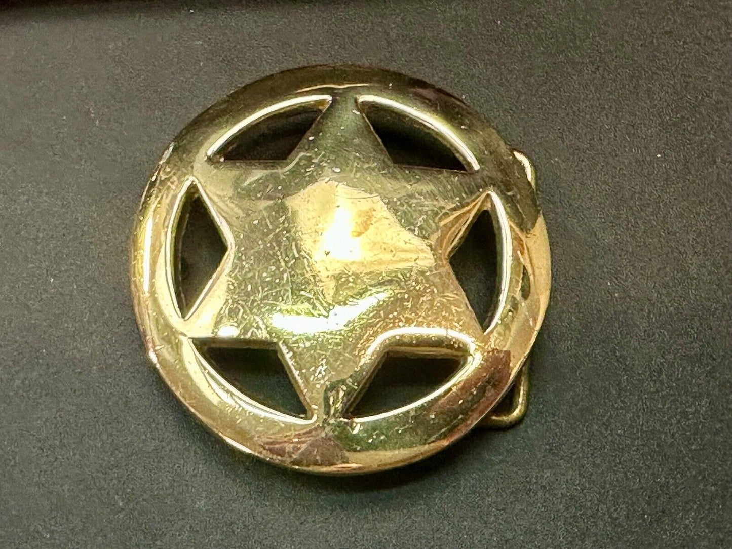 Badge Shaped Cutout Star in circle Vintage Solid Brass Belt Buckle