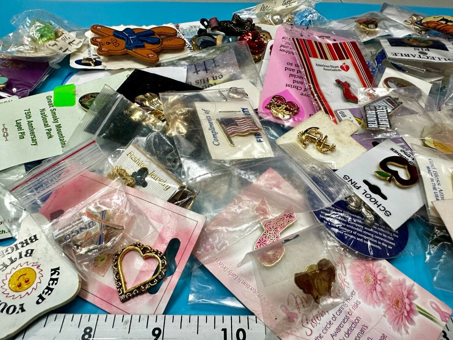 Vintage & Modern NOS Brooches & Pin's Resale Bulk Lot, Junk Drawer Grab Bag