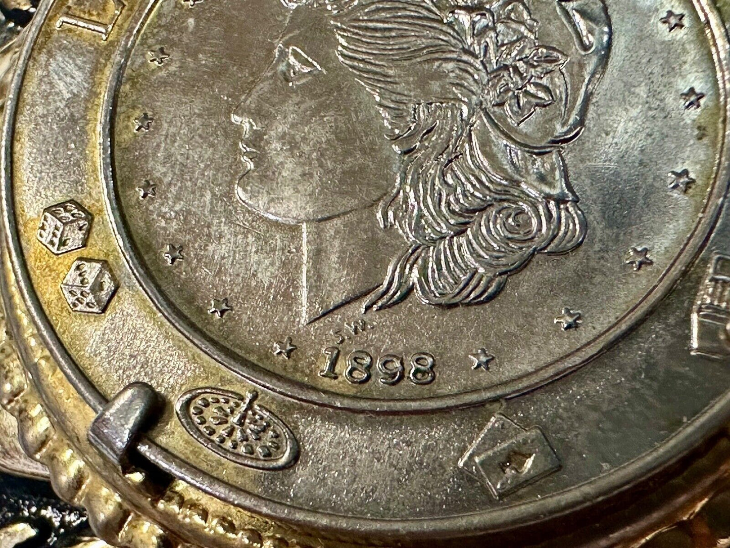 VINTAGE CASINO SOUVENIR LAS VEGAS NEVADA DOLLAR FAUX 1878 COIN METAL BELT BUCKLE