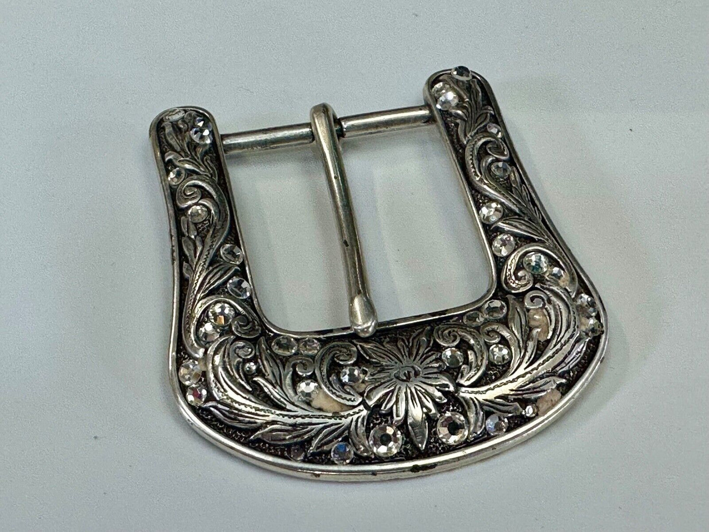 Ariat signed western ornate ranger silver tone belt buckle with Rhinestone's