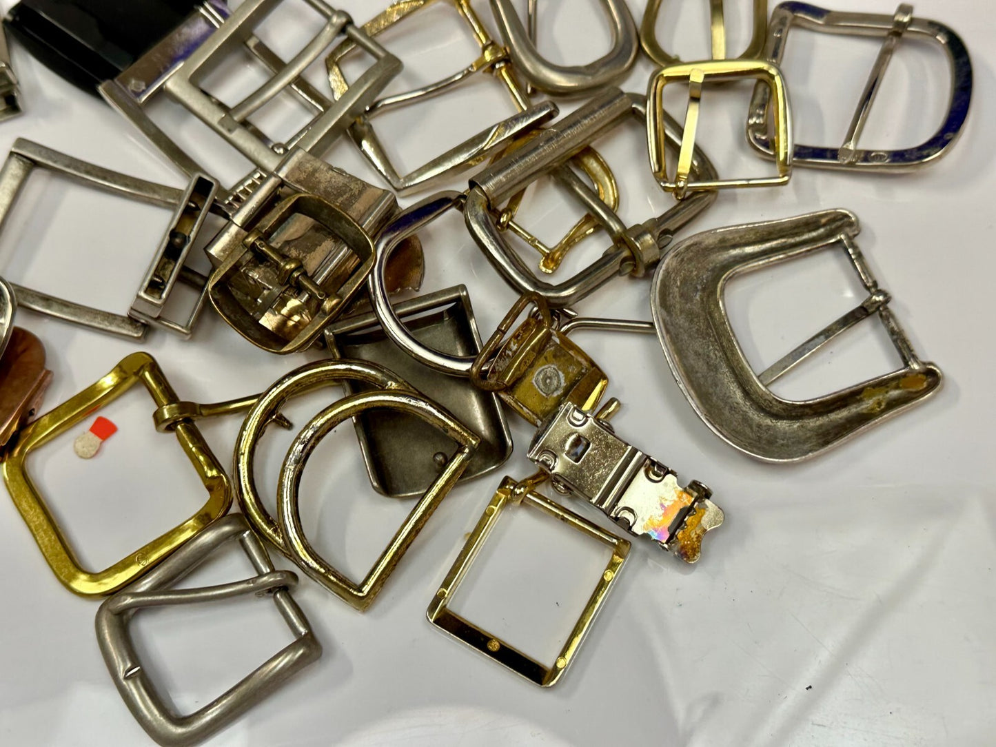 27 Piece Mixed Lot, Grab Bag - Resale Gifts! Vintage & Modern Belt Buckles