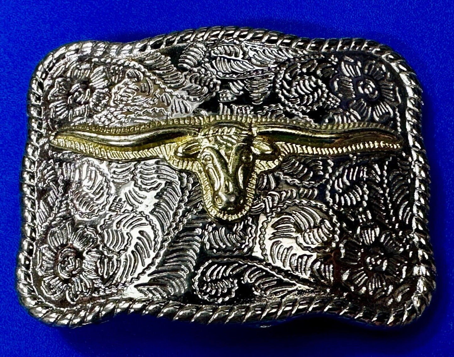 Texas Longhorn Rodeo Steer Bull Head Vintage Two Tone Small Cowgirls Belt Buckle