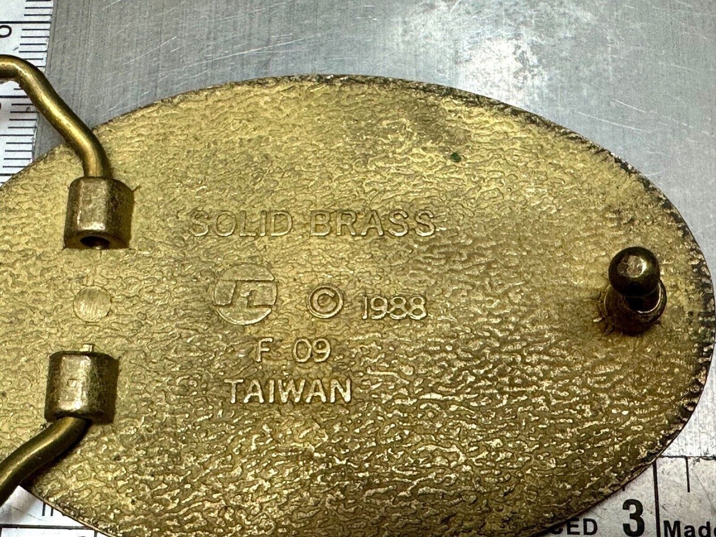 Beautiful Fly fishing - Solid brass 1988 F 09 belt buckle Fishermans gift!