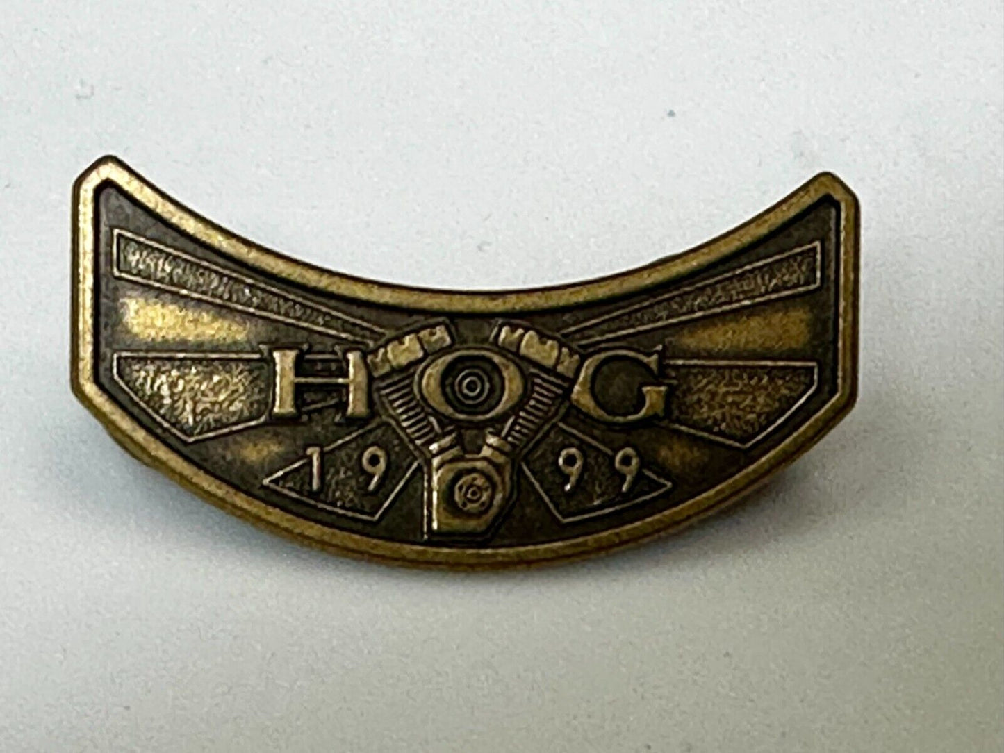 1999 Harley Davidson Owners Group HOG Pin for Jacket or Vest