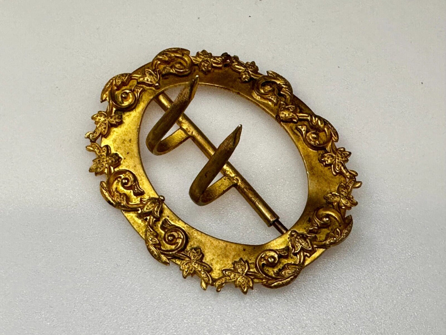 3" Wide Dual Prong Victorian Art Nouveau Gold Color Filigree Belt Buckle