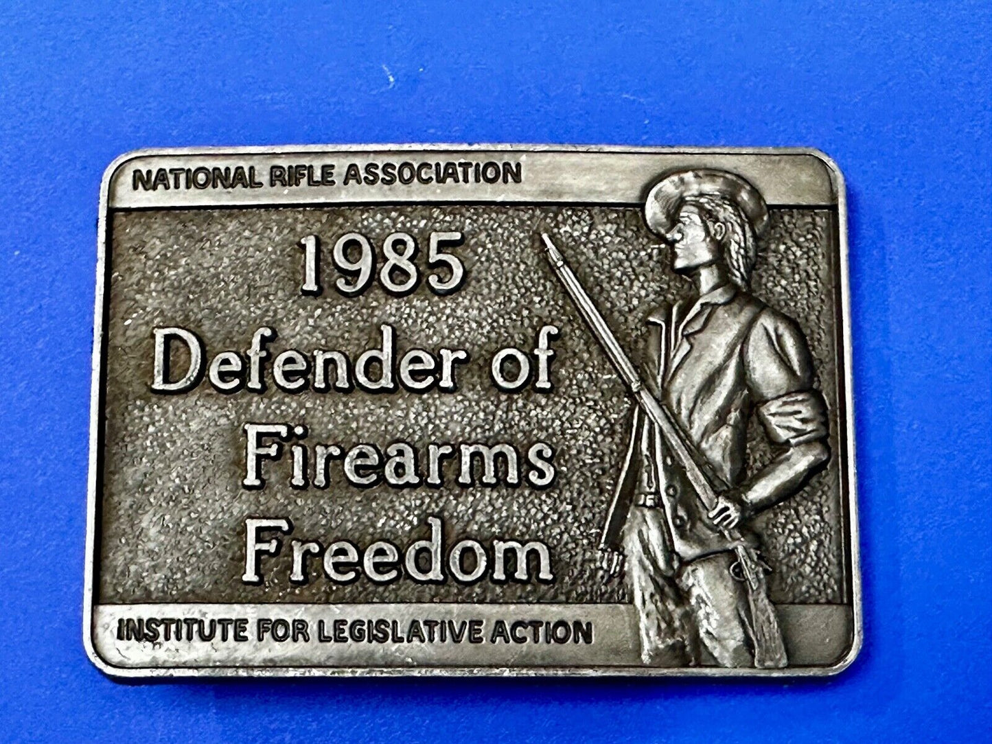 1985 Defender of Firearms Freedom Vintage NRA ILA NOS Gun Collector Belt Buckle