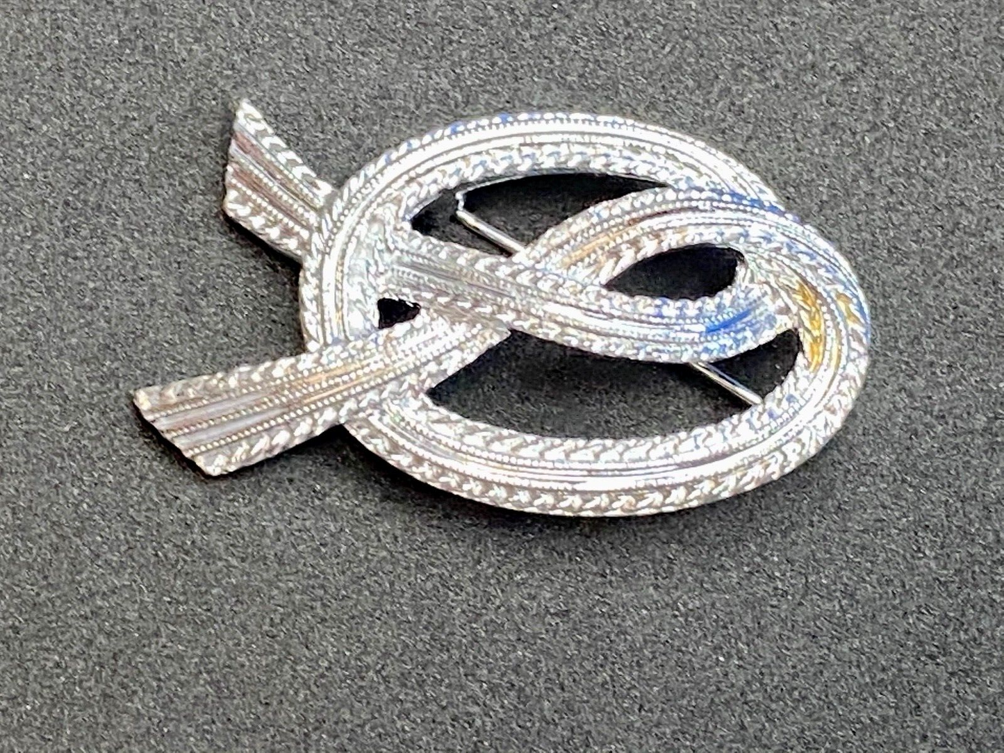 Vintage Emmons Knotted Bow Silver Tone Brooch Pin Costume Jewelry
