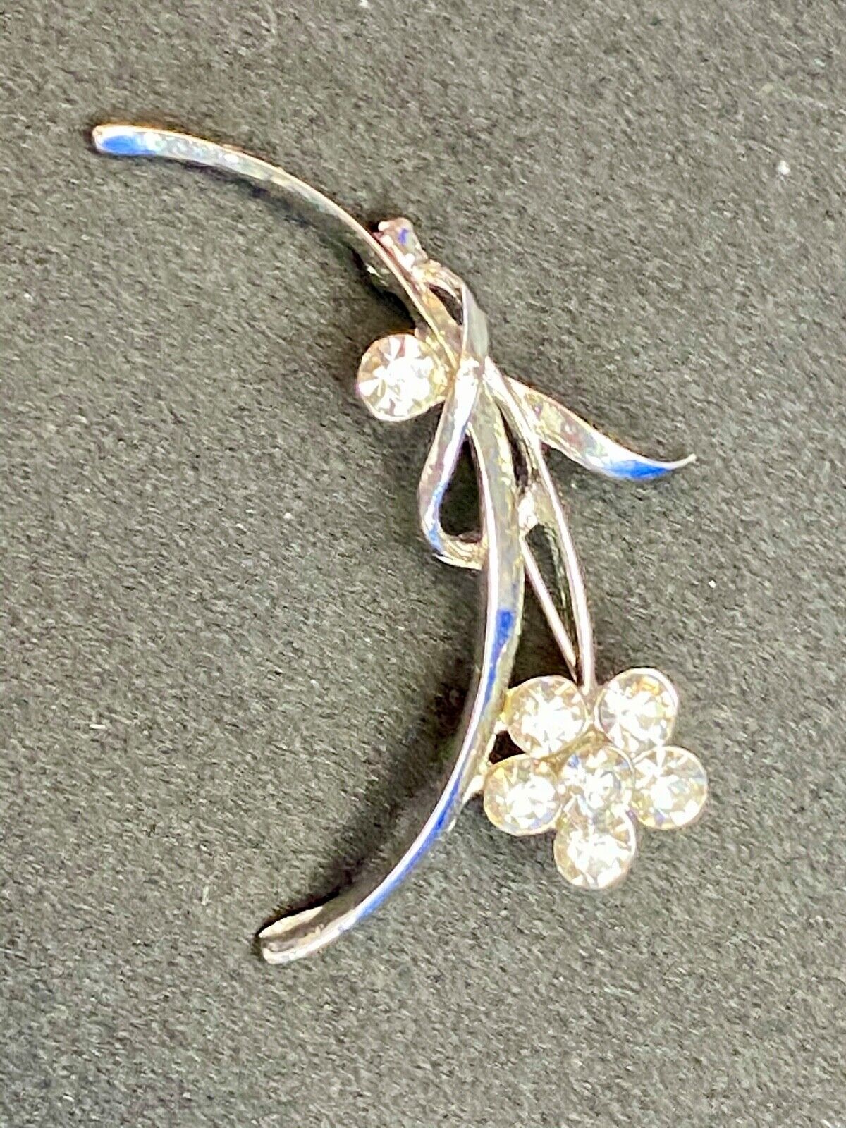 Beautiful Figural Flower With Rhinestone Accents Signed Silver Tone Brooch Pin