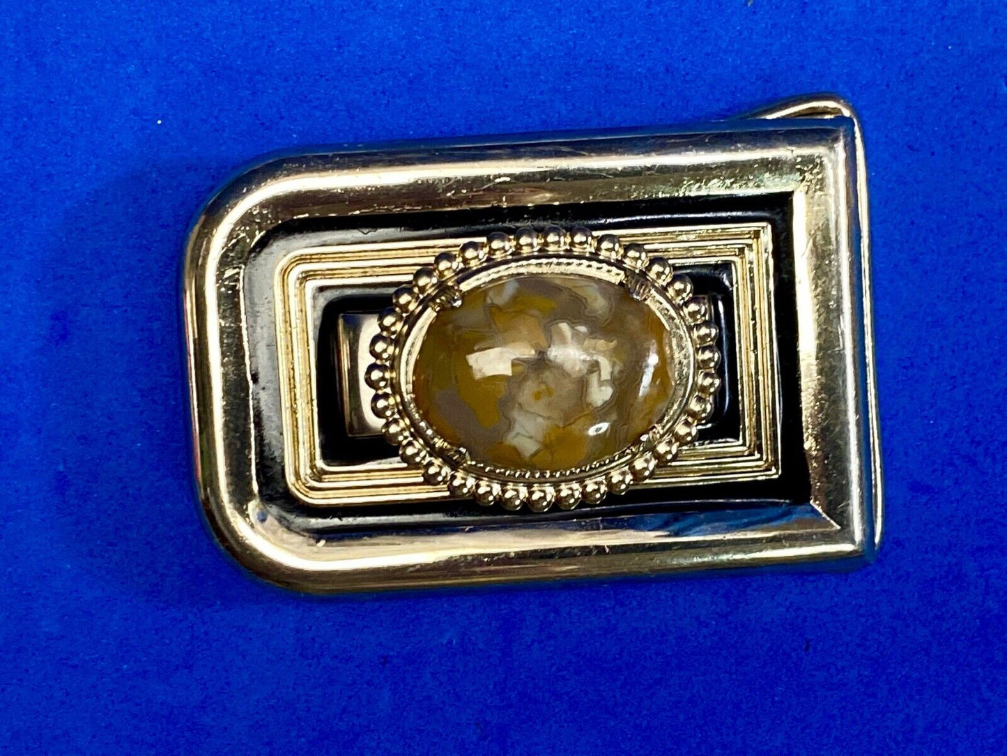 Vintage Cab Cabochon Stone Centerpiece On Small Gold Tone Belt Buckle