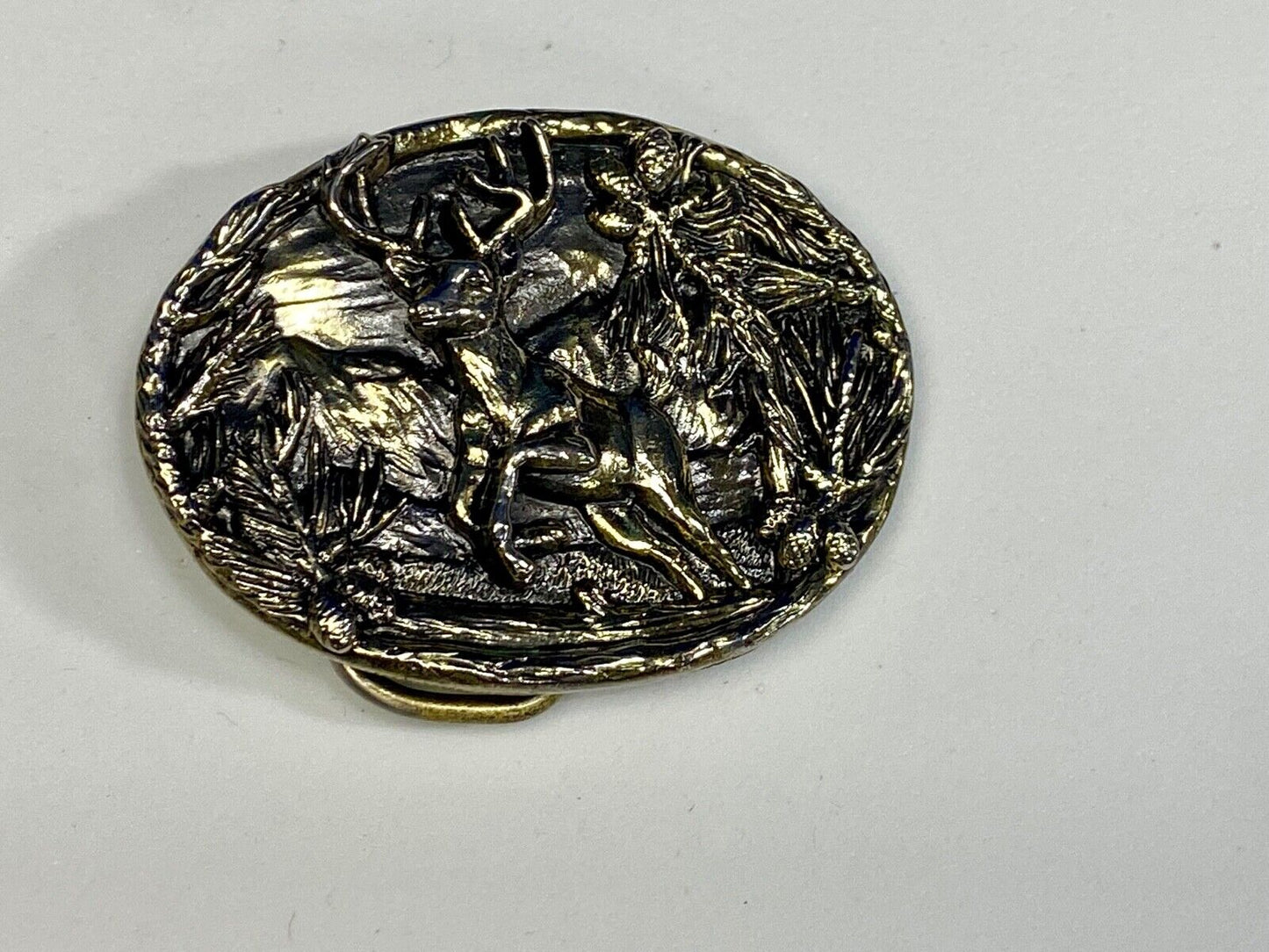 Vintage 1986 Running Buck Doe Or Deer In Nature With Large Antlers Belt Buckle