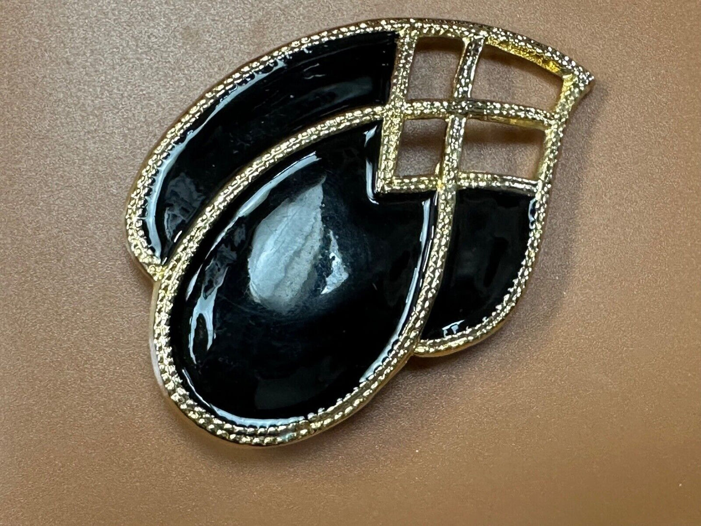 Black Enamel on gold tone 80s USA Day-Lor scarf belt slide buckle