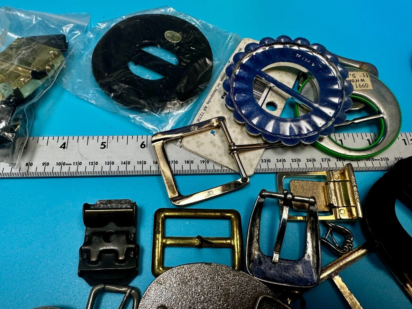 30 Vintage & Modern Belt buckles - Lot, Grab Bag - Resale Gifts!