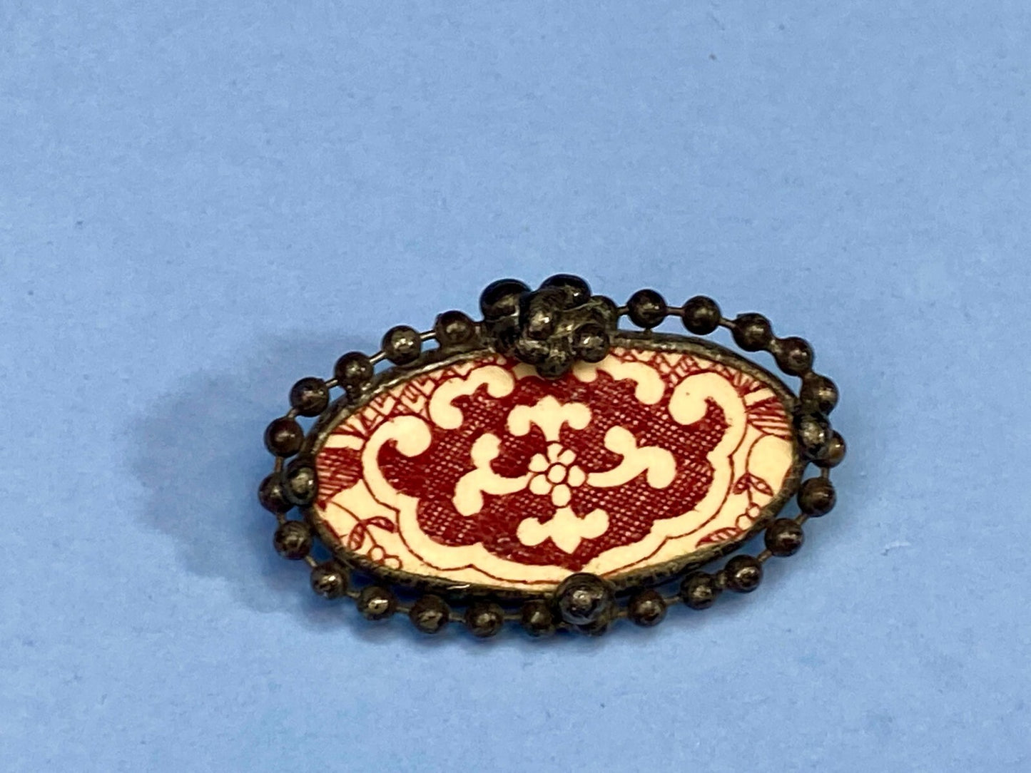 Art Nouveau Brooch Floral Theme Brooch Pin - TR96