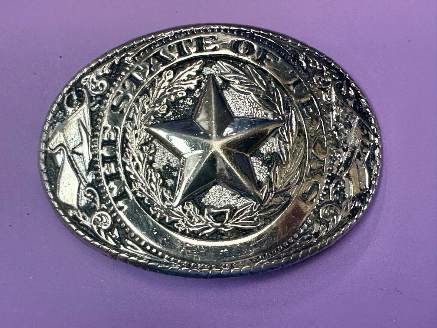 The Great State of Texas Star & Flag Silver color USA made western belt buckle