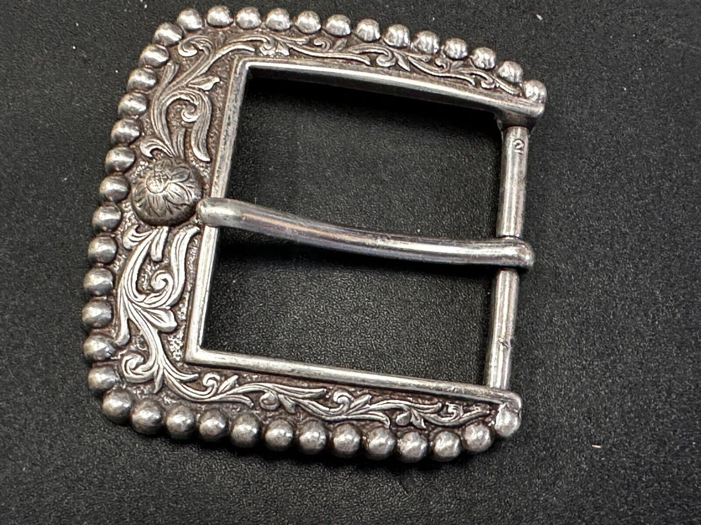 Ariat 2011 Ranger Style Detailed Flower Swirl Rope Outlined Belt Buckle