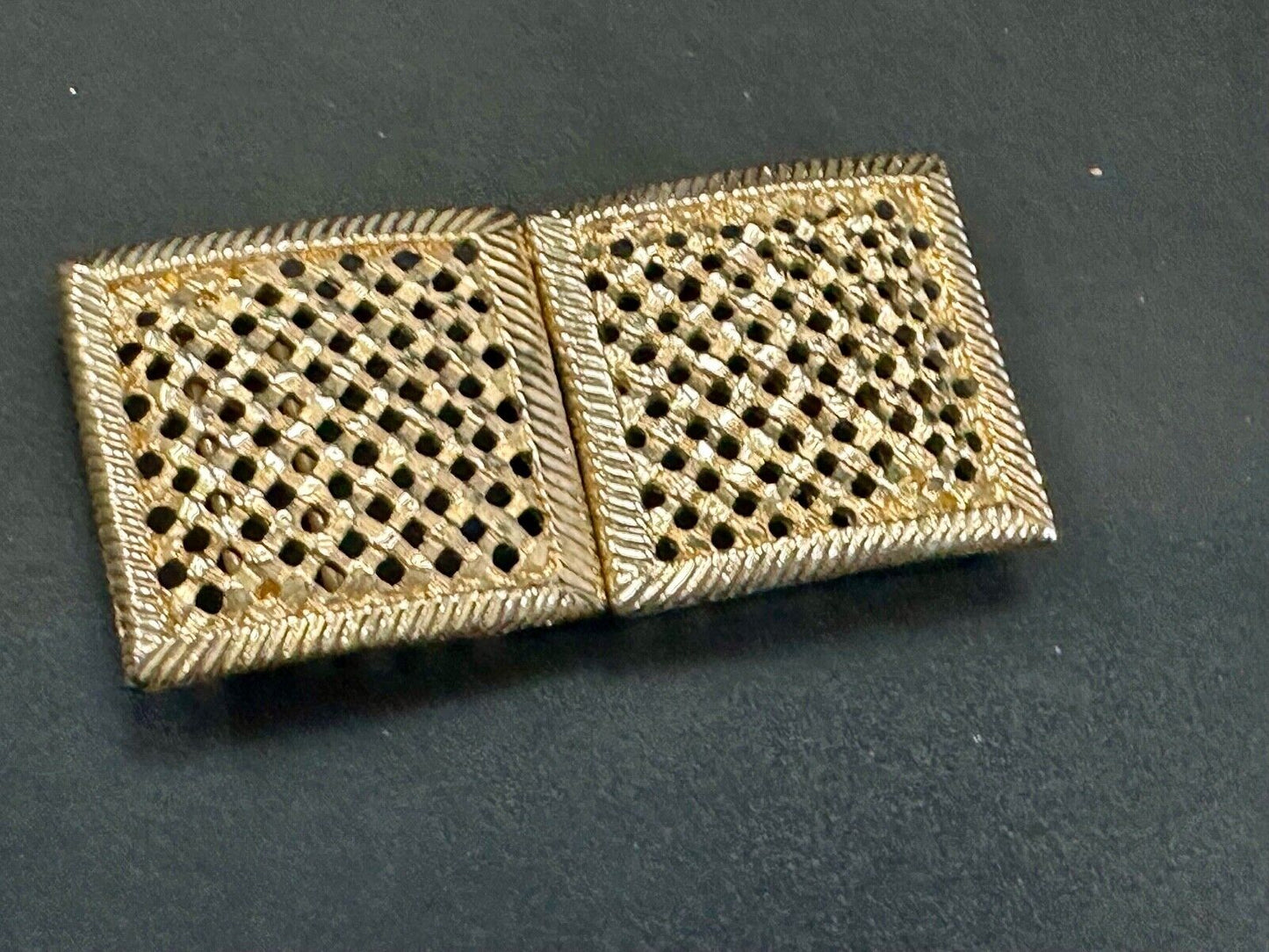 Basket Weave Pattern Vintage Two-piece interlocking gold tone belt buckle