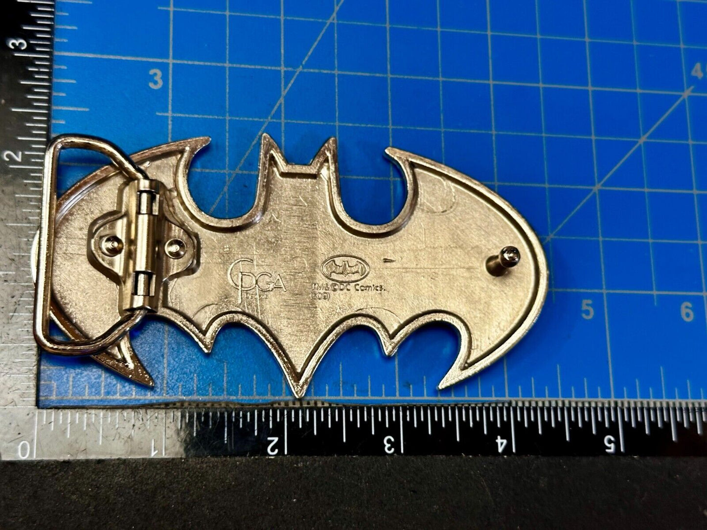 Batman Bat Wing Classic Logo Cutout Silver Color Reflective Cpga Belt Buckle