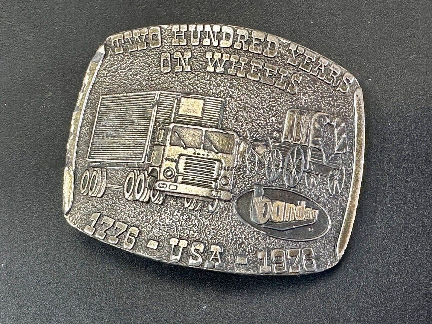 Bandog 200 years on wheels Semi Wagon Bicentennial belt buckle by Lewis Buckles