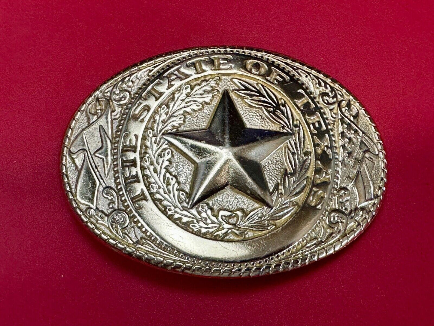The Great State of Texas - Lone Star Flags seal gold & white color belt buckle