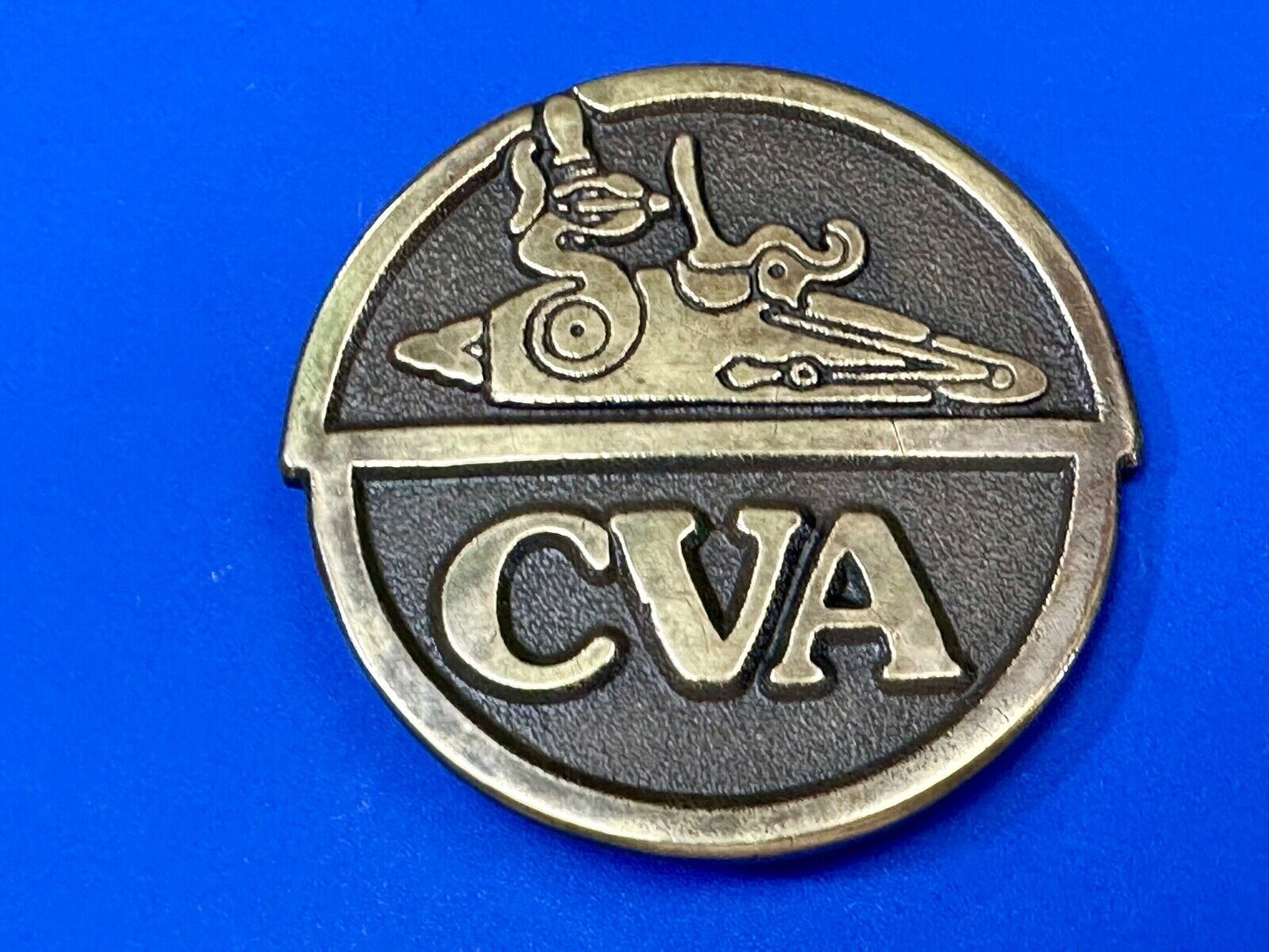 Vintage Connecticut Valley Arms CVA Mountain Rifle Gun Collectors Belt Buckle