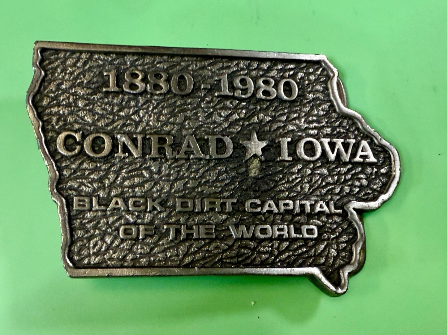 Black Dirt Capital of the World Conrad Iowa 1880-1980 Centennial Belt Buckle