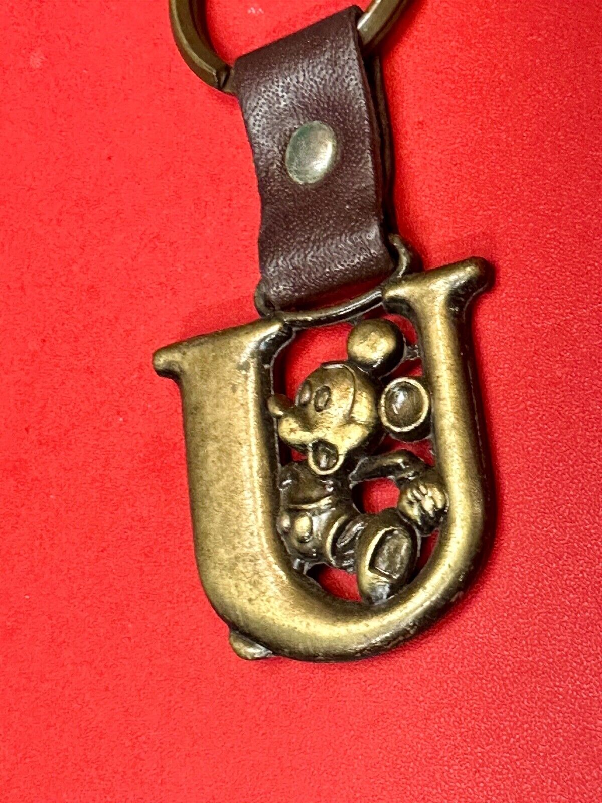 VINTAGE LETTER INITIAL U MICKEY MOUSE DISNEY KEYCHAIN BRASS and LEATHER FOB
