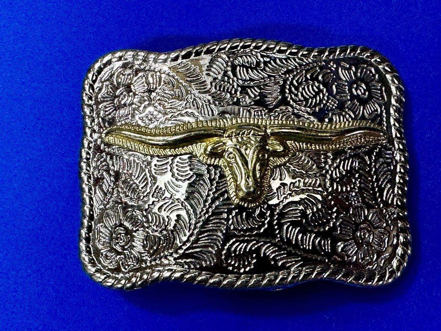 Texas Longhorn Rodeo Steer Bull Head Vintage Two Tone Small Cowgirls Belt Buckle