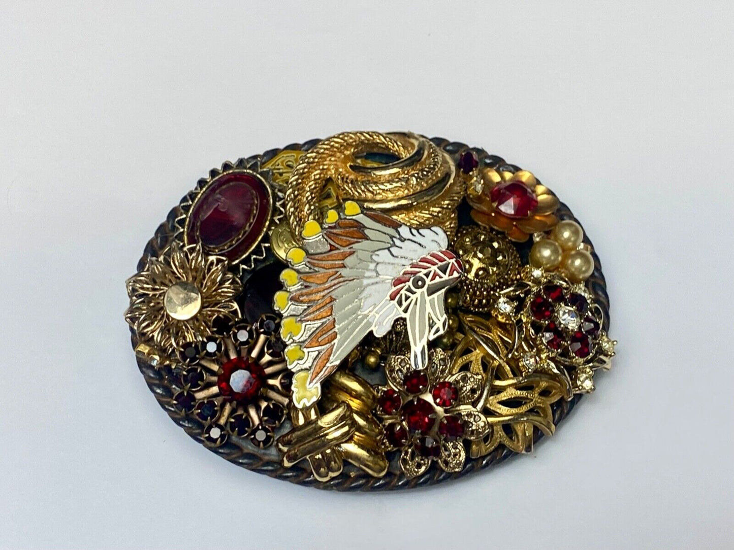 Beautiful steampunk mixed material rhinestone covered oval belt buckle