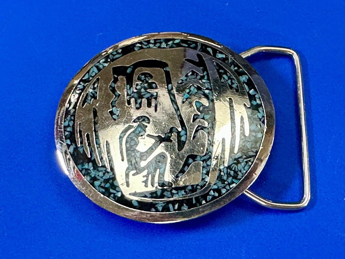 Artisan Inlaid Turquoise chip Beautiful Art pc. Vintage belt buckle marked 1980