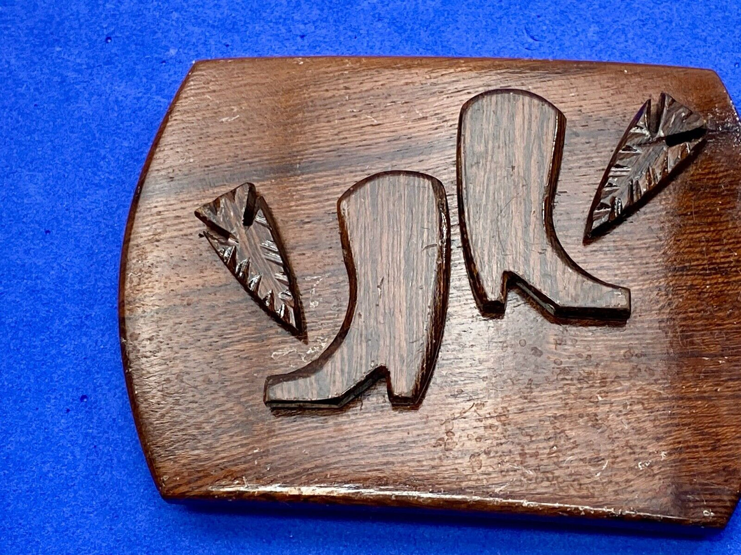Vintage Cowboy boots and Indian Arrow heads western wooden belt buckle