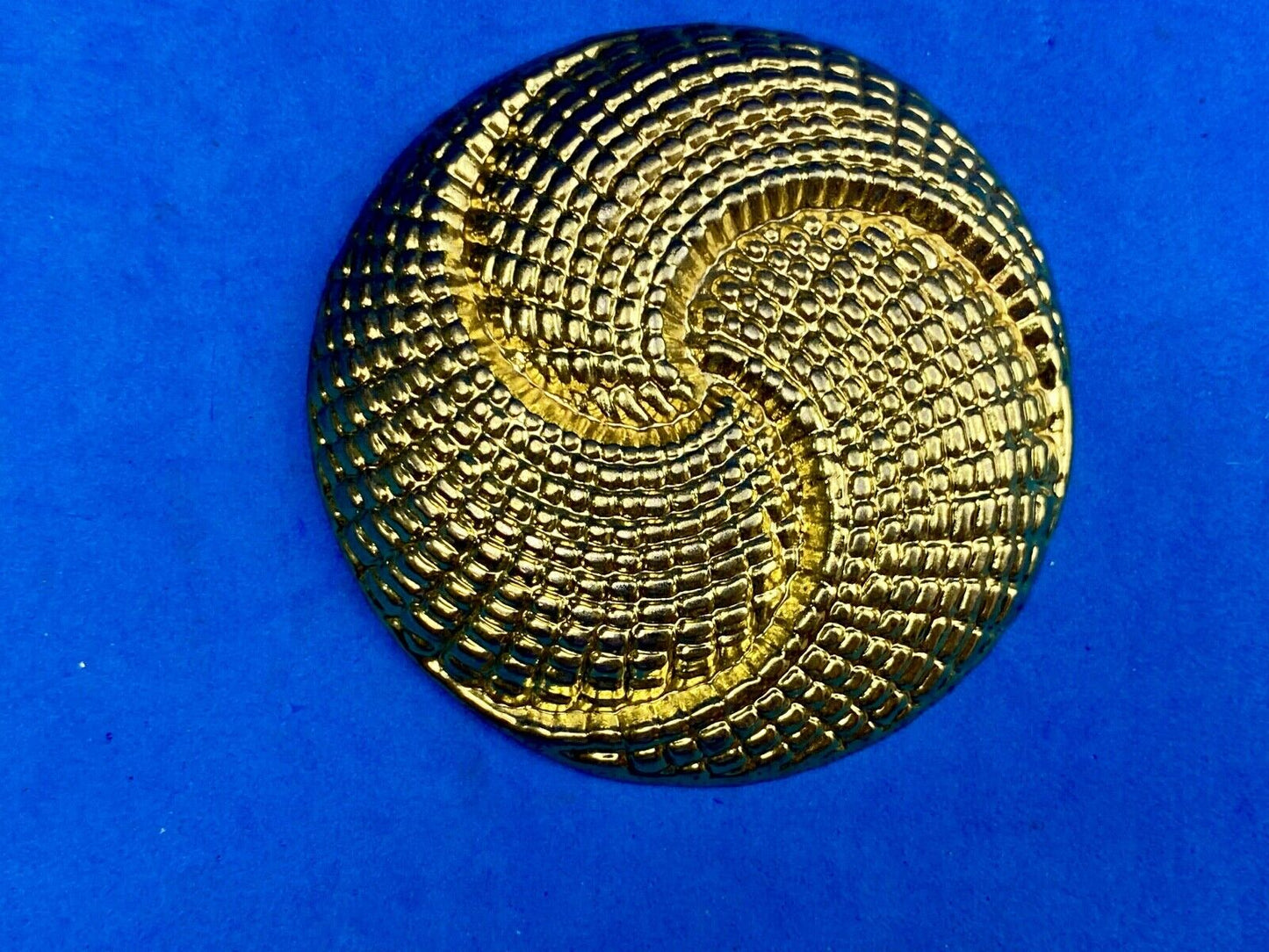 Vintage gold tone circle swirl scarf sash clip purse shoe belt buckle