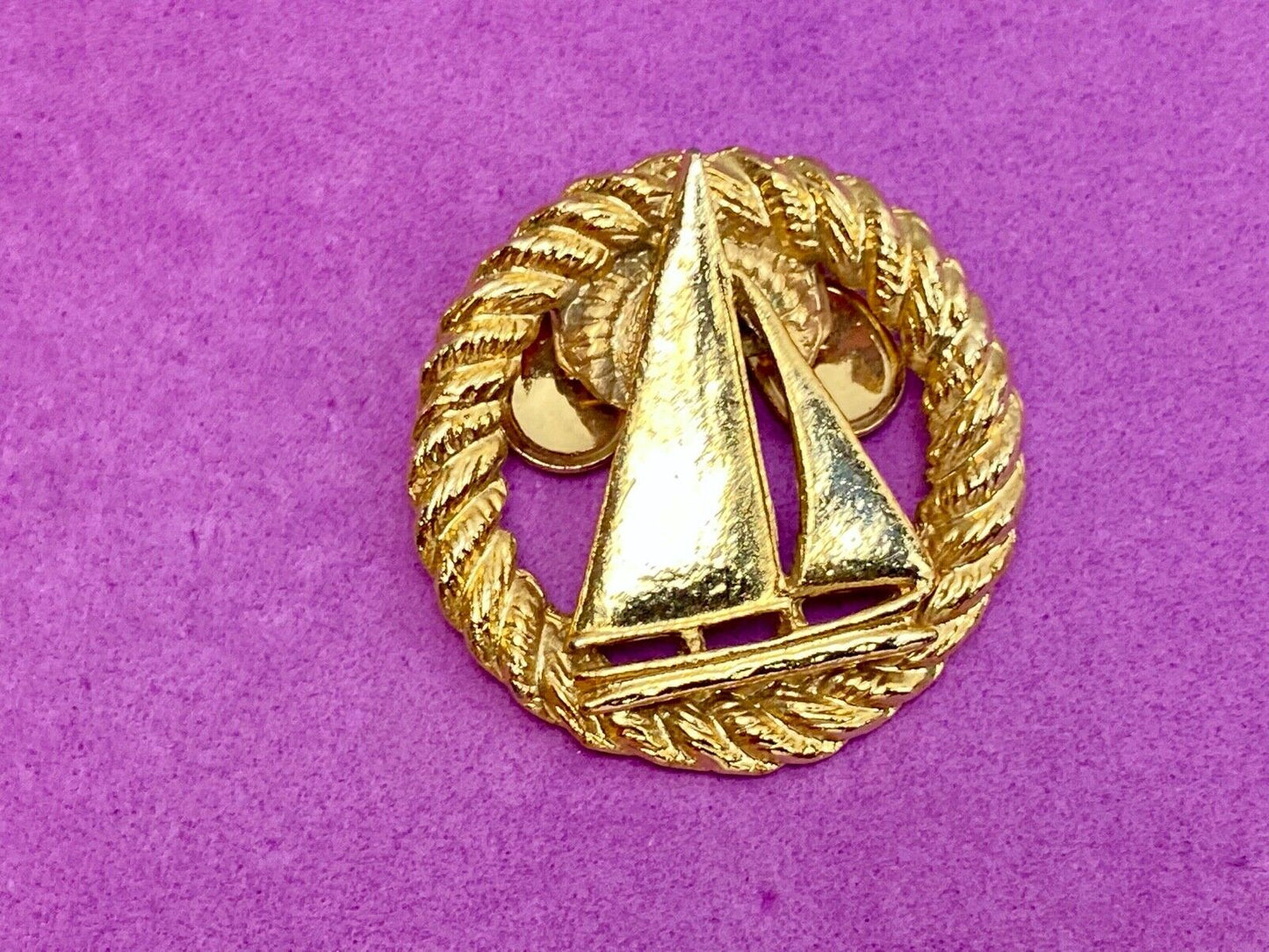 beautiful two piece Sailboat gold tone small vintage belt buckle signed Musi