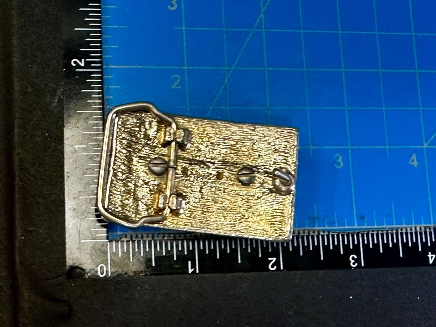 Tigers Eye Cabochon Stone Centerpiece on Western gold tone box theme Belt Buckle
