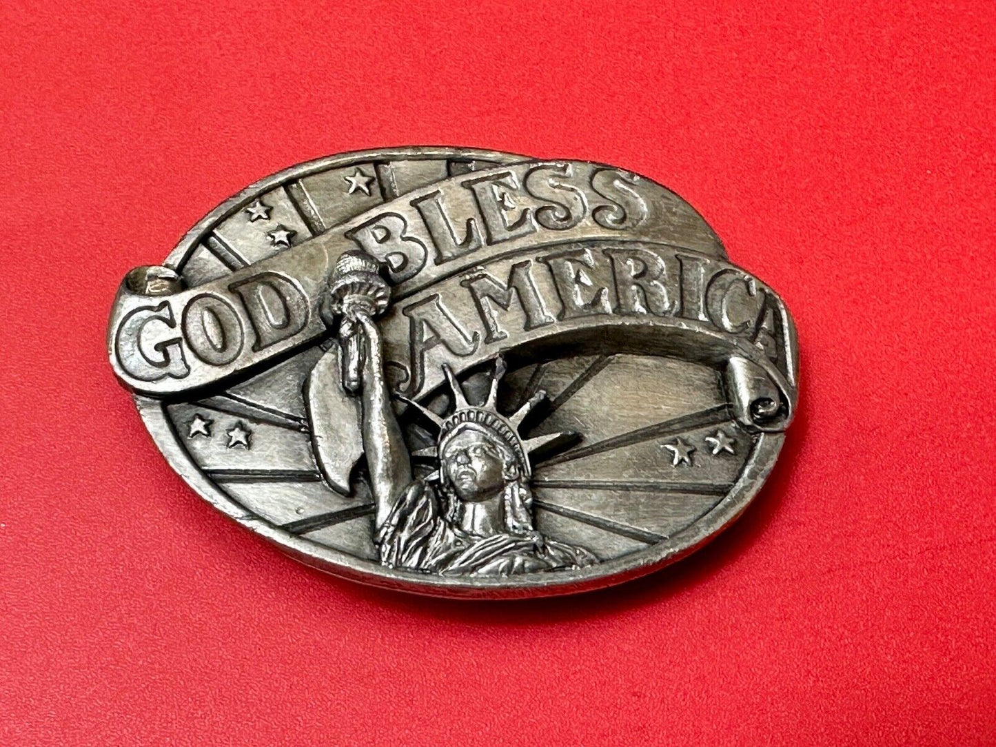 Vintage 1986 god bless America statue of lady liberty American Pride belt buckle
