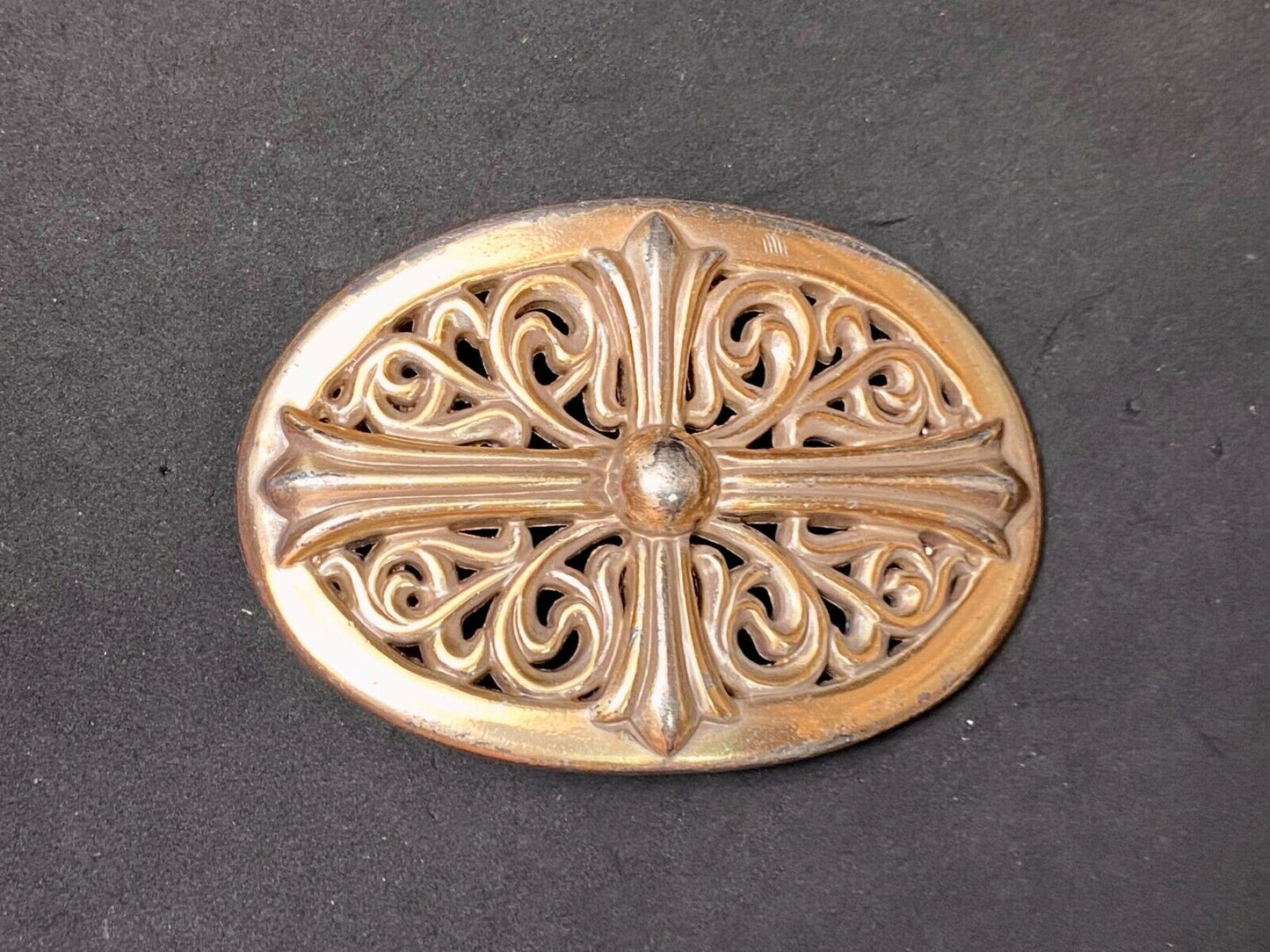 Beautiful Ornate Gold Color Western See Through Oval Belt Buckle