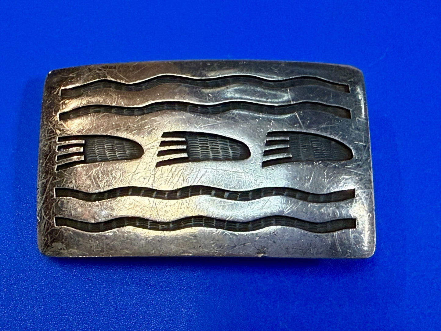 Bear Paw Print Native American Indian Art Pattern Belt Buckle - See Makers Marks