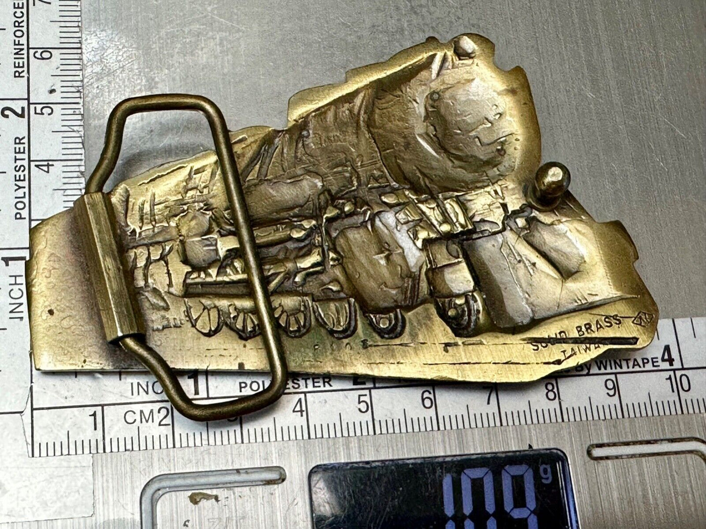 Beautiful Steam Locomotive Engine figural solid brass collectors belt buckle