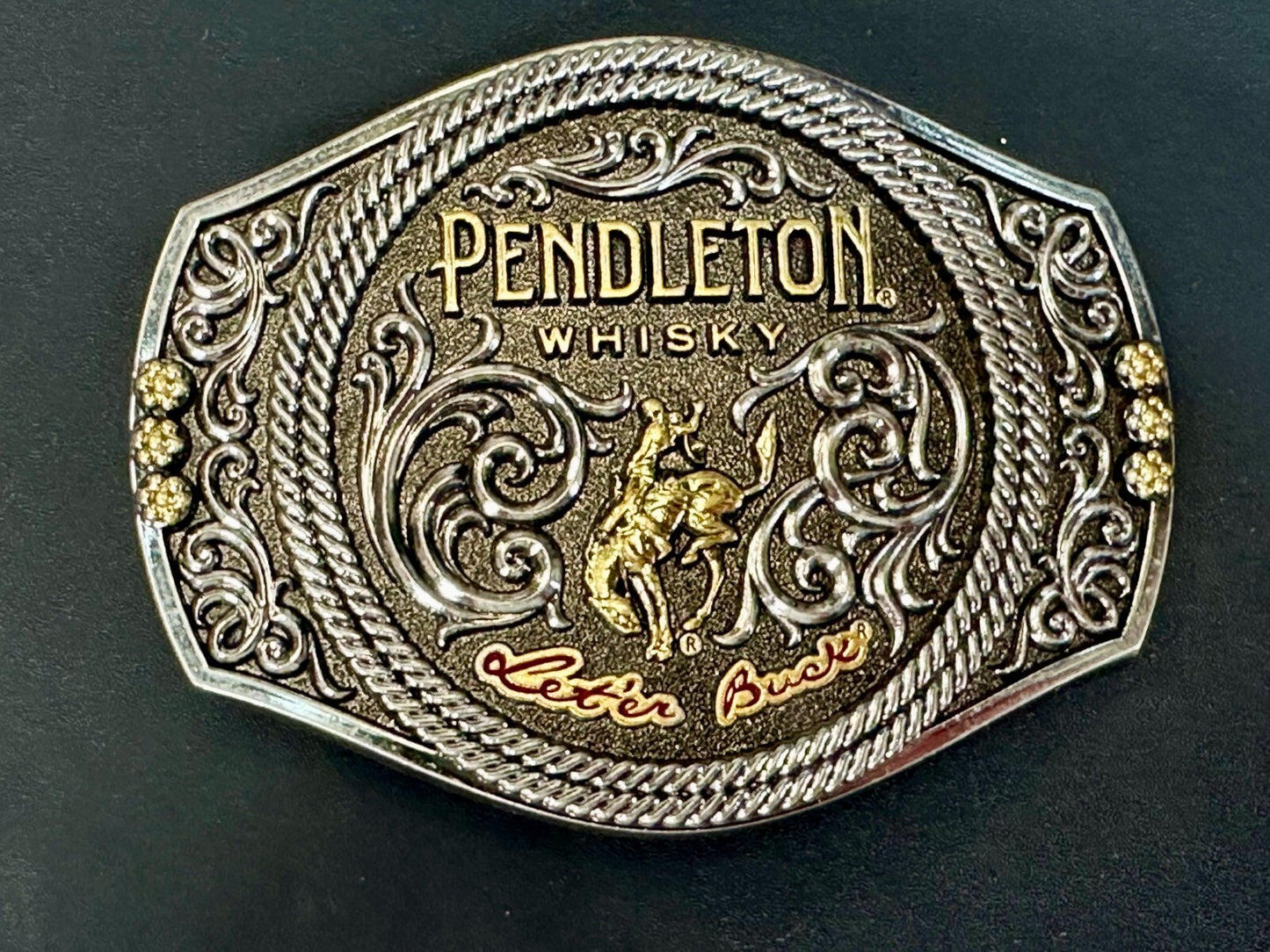 2021 Pendleton Whiskey Let'er Buck Rodeo Cowboy Montana Silversmiths Buck Buckle