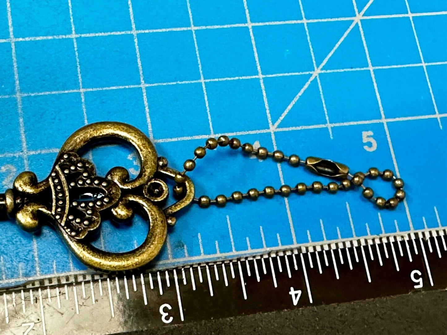3" Skeleton Key Pendant Antiqued Bronze Keychain, Key Chain Ring Souvenir
