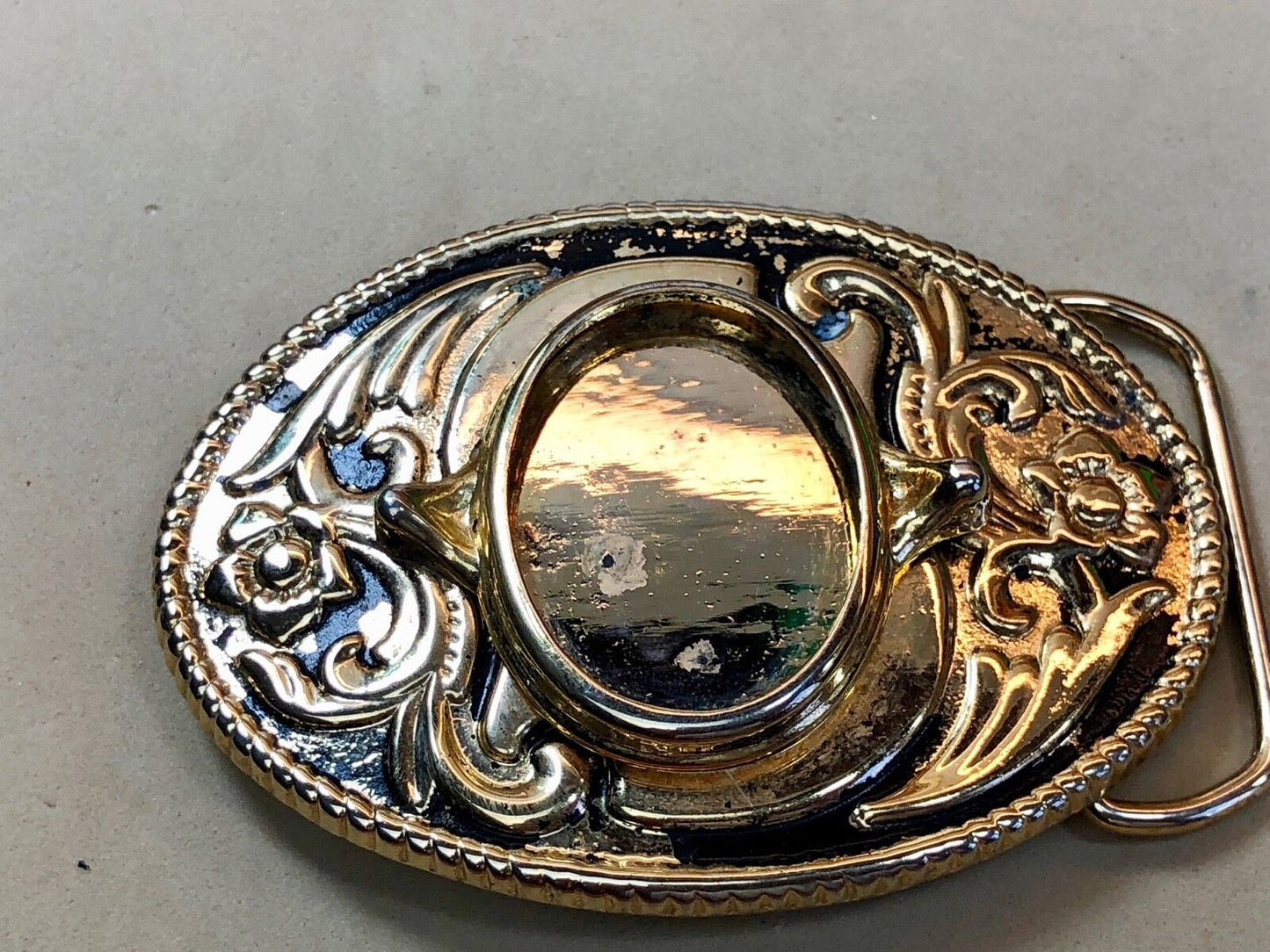 USA Made Beautiful Western Stone? centerpiece Dress belt buckle