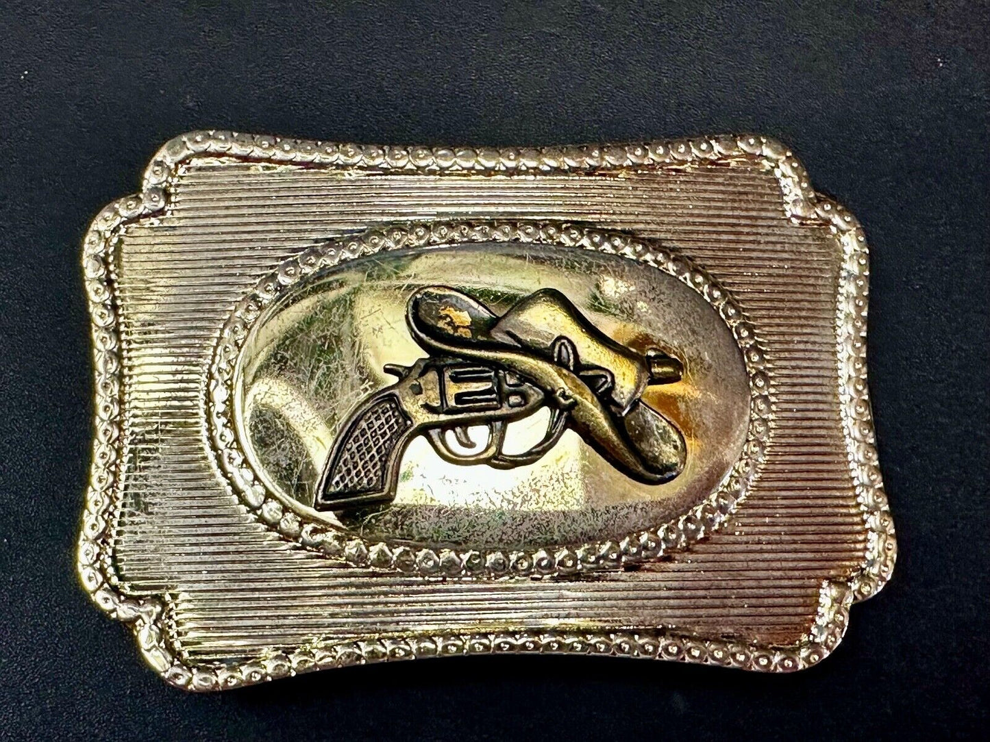 Vintage Cowboy Hat & Revolver Pistol Western Belt Buckle 6 Shooter Gun Buckle