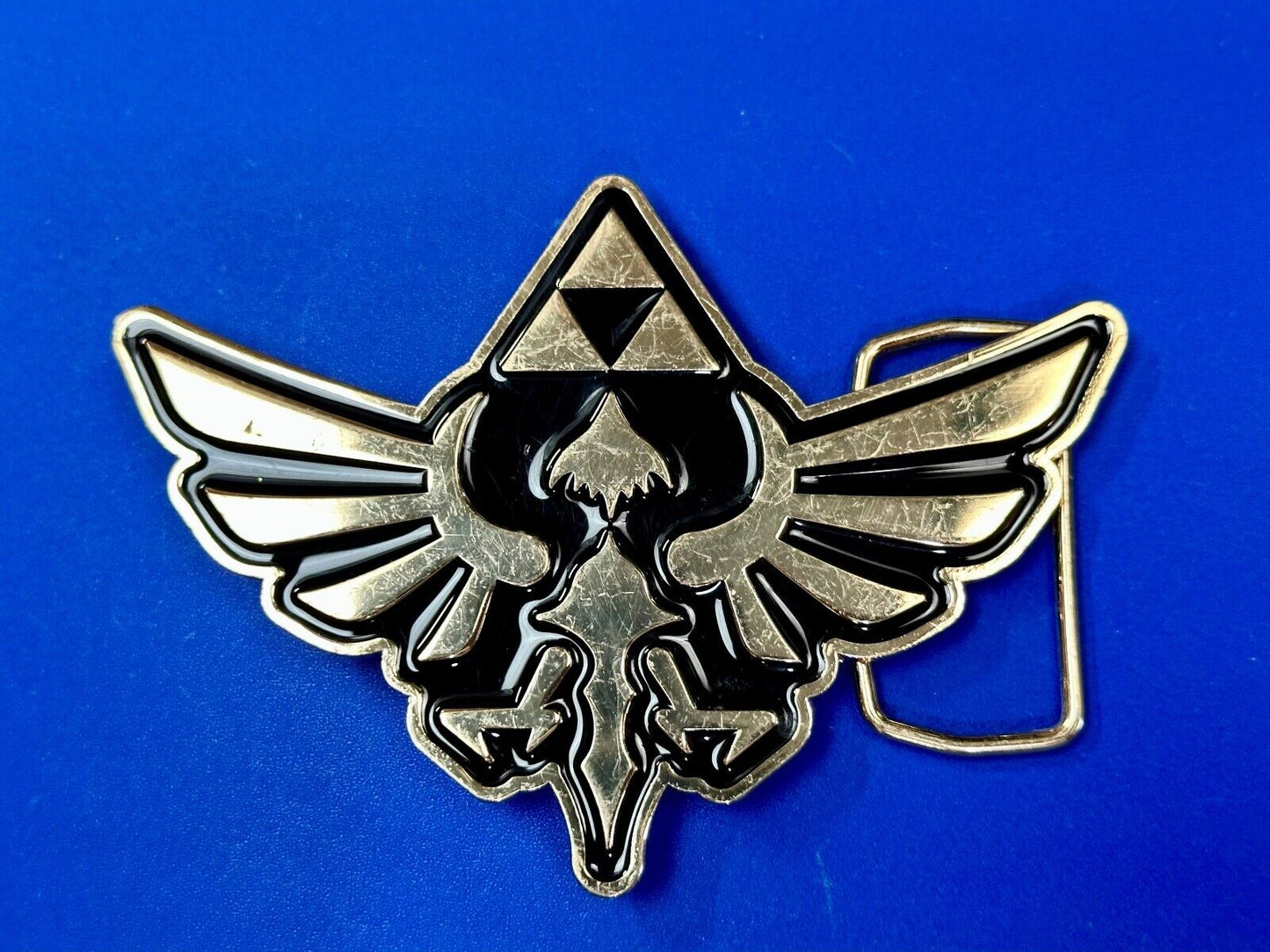 The Legend Of Zelda Black Golden Crest Triforce Nintendo 2014 Belt Buckle