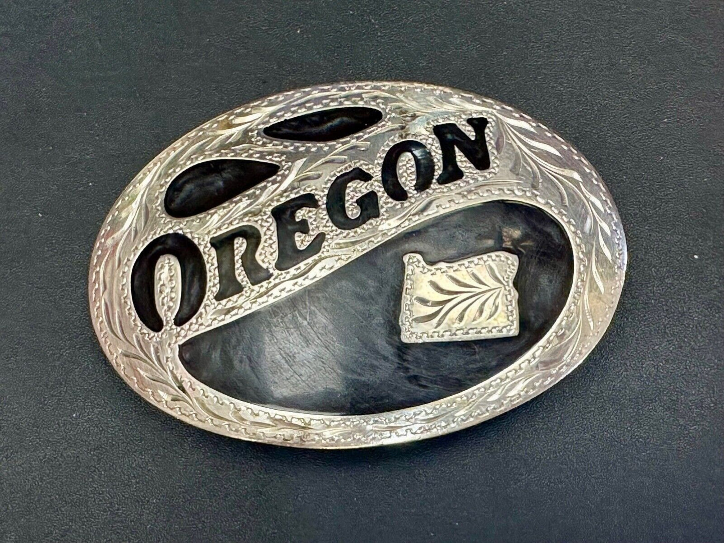 The Great State of Oregon Vintage inlaid ADM Silversmith Collection belt buckle