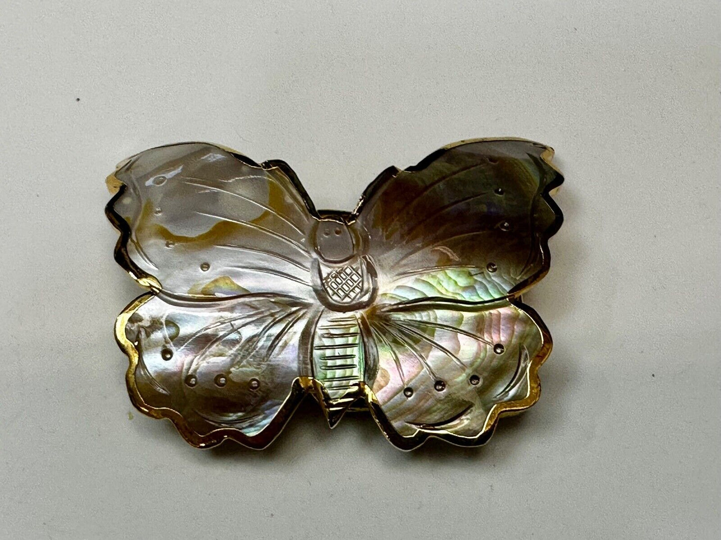 Vintage Butterfly Shaped MOP Mother of Pearl Cutout Gold tone Belt Buckle Slide