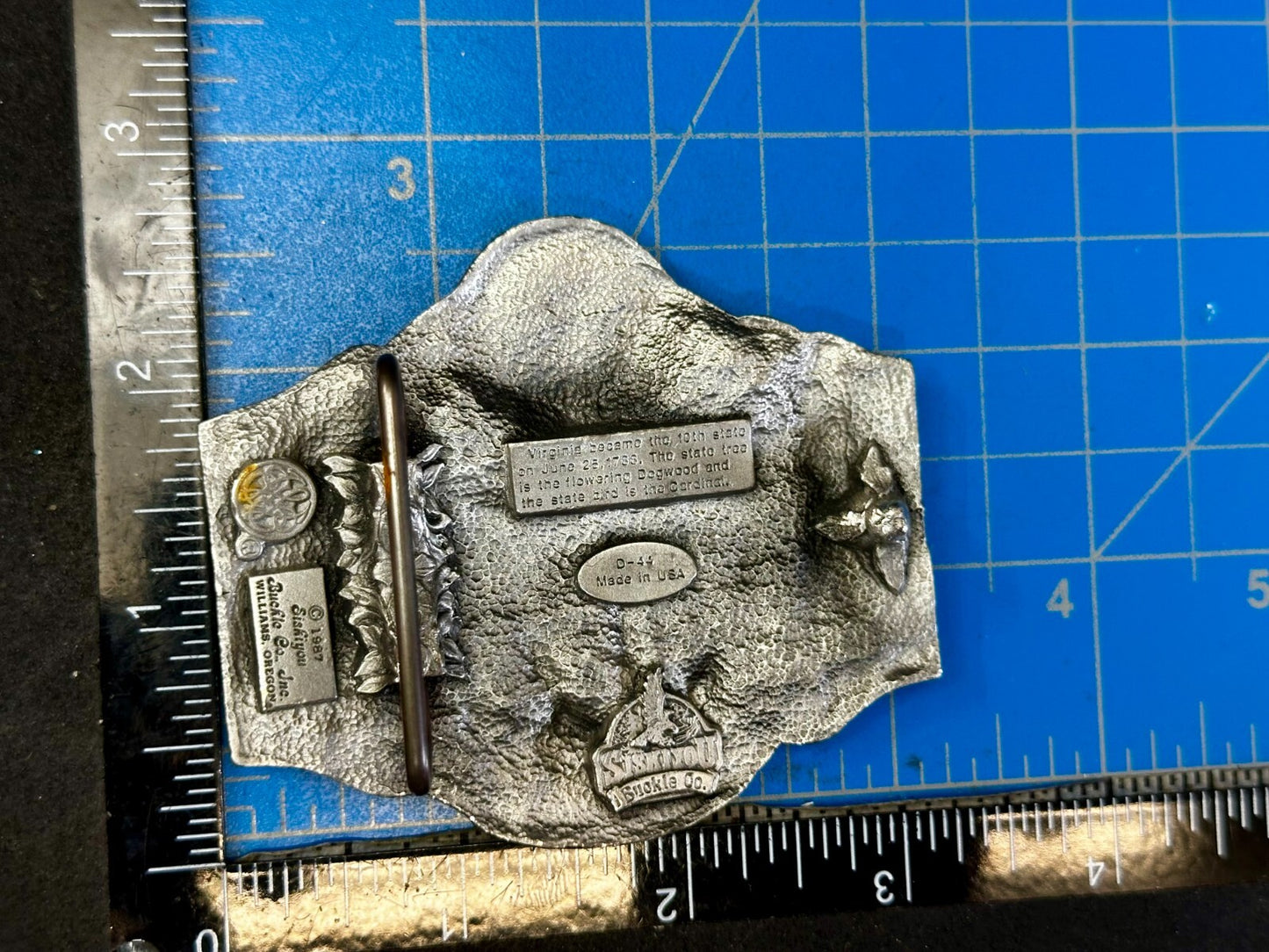 The States of Virginia Old Dominion Dogwood Cardinal 1987 Siskiyou Belt Buckle