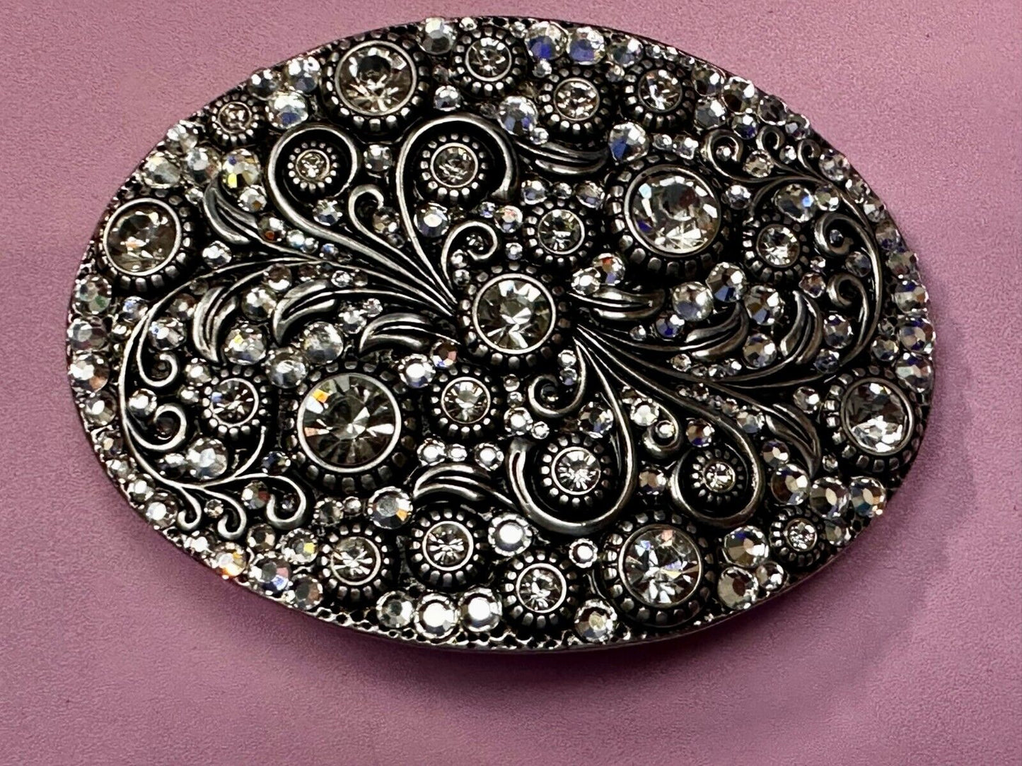 Beautiful Sparkling Rhinestone Accented Leaf Swirl Western Fashion Belt Buckle