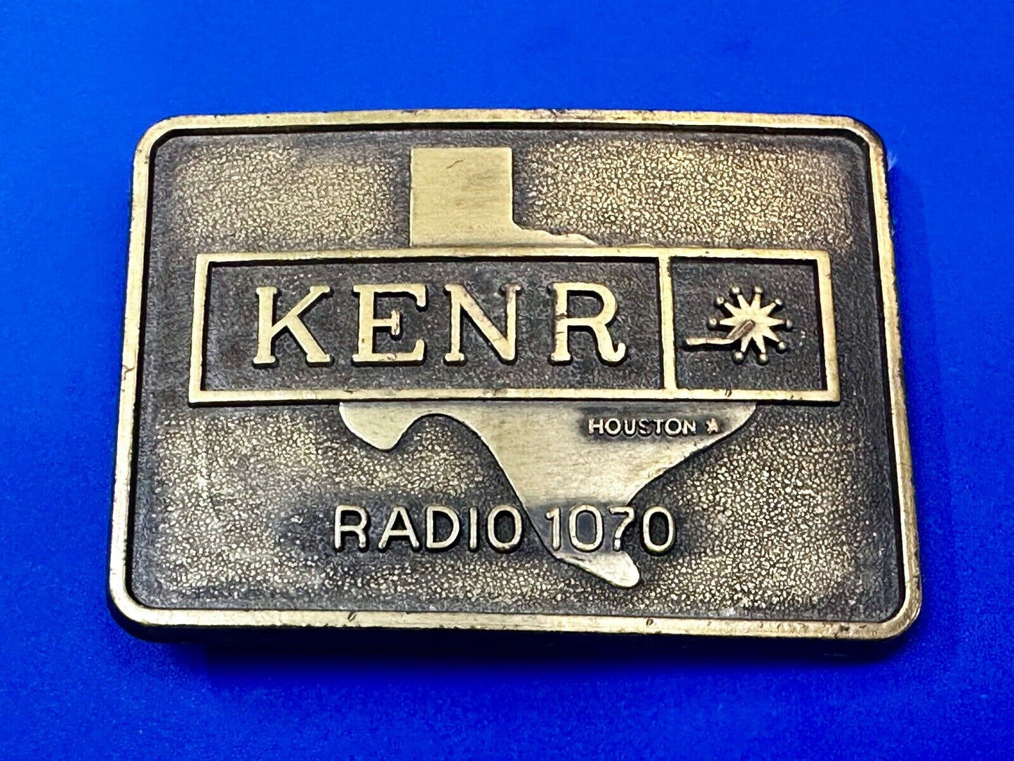Texas KENR Houston Radio 1070 Vintage Promotional Mo Money Belt Buckle