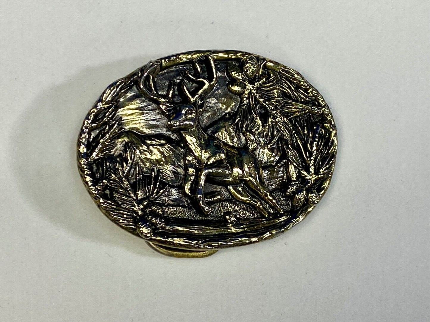 Vintage 1986 Running Buck Doe Or Deer In Nature With Large Antlers Belt Buckle